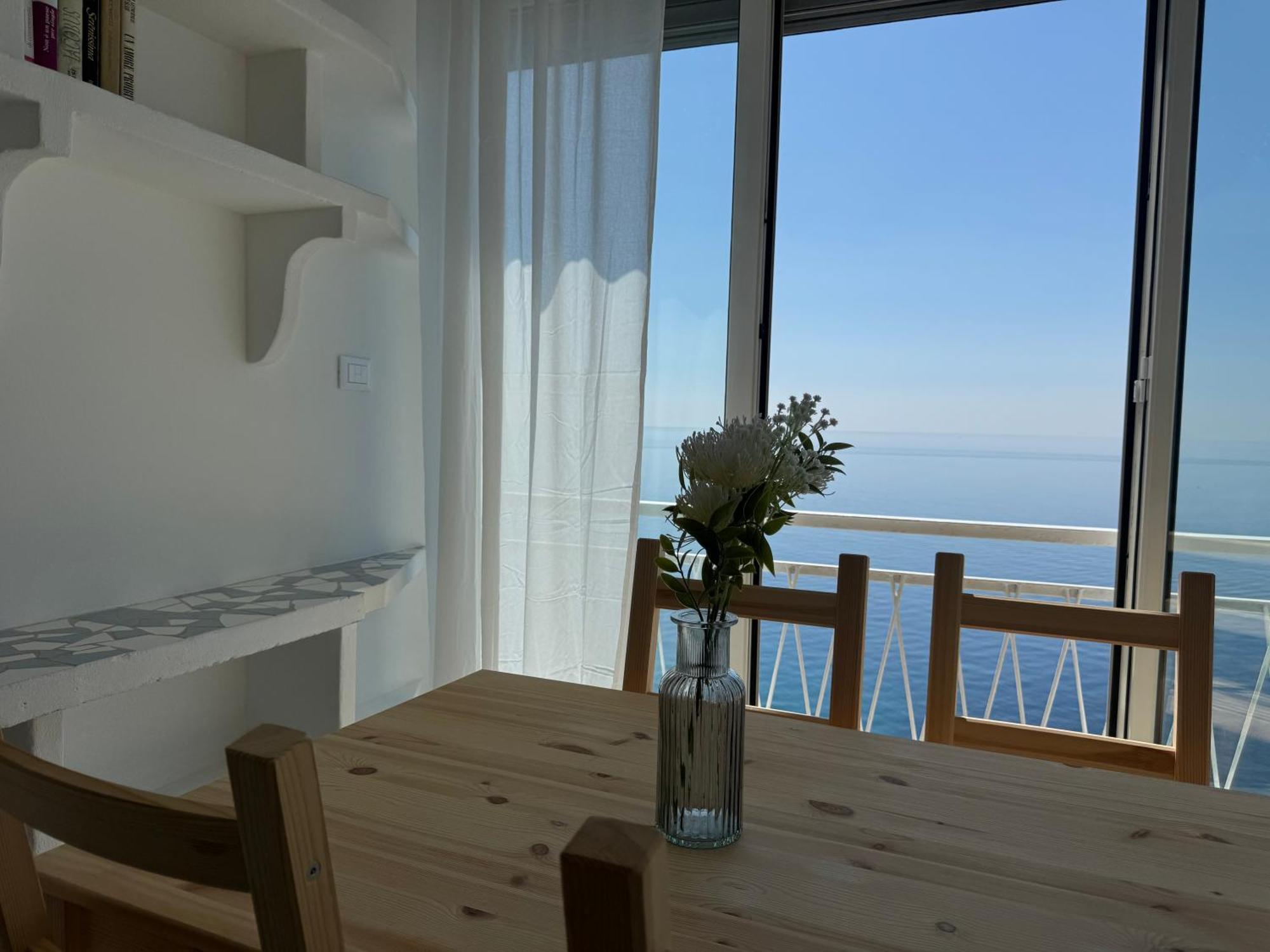 Sally's - Casa Azzurra Sanremo